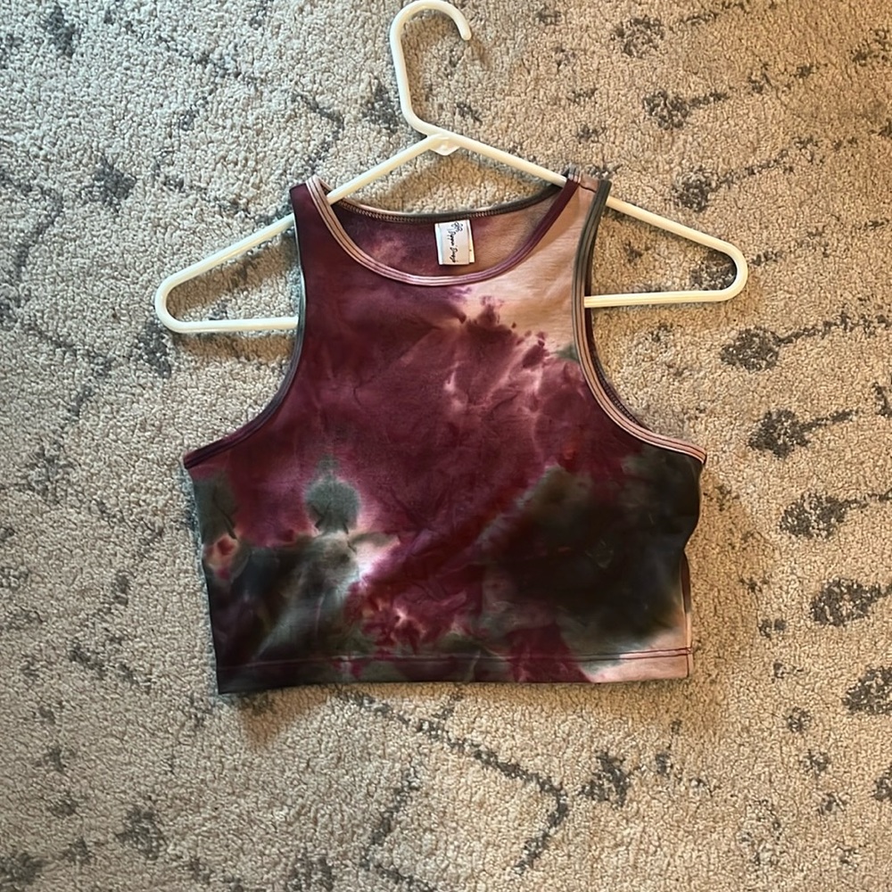 Tie Dye Dippin Daisies Tank Great Condition worn twice